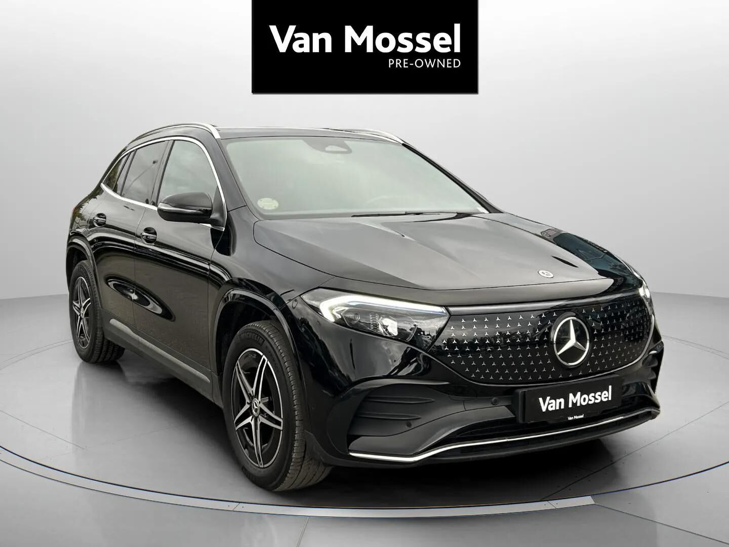 Sort Mercedes EQA250+ fra 2024