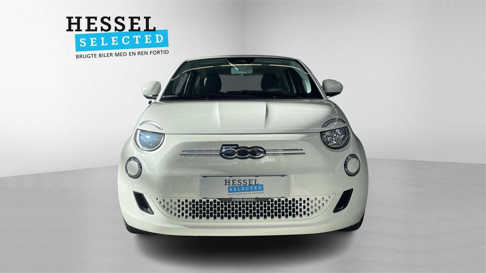 Hvid Fiat 500e fra 2022
