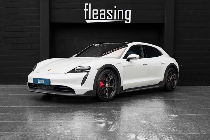 Hvid Porsche Taycan 4S fra 2021