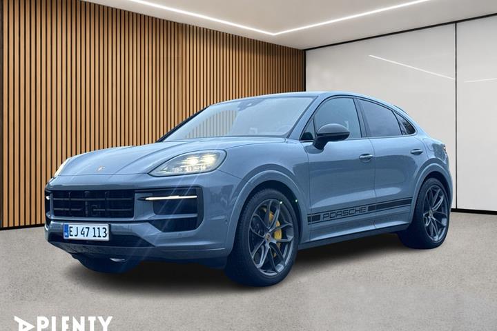 Grå Porsche Cayenne fra 2025