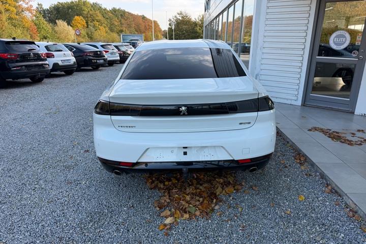 Hvid Peugeot 508 fra 2020