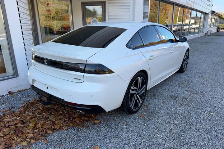 Hvid Peugeot 508 fra 2020