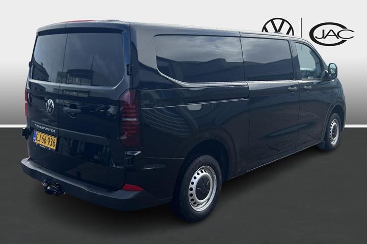 Sort VW Transporter fra 2025