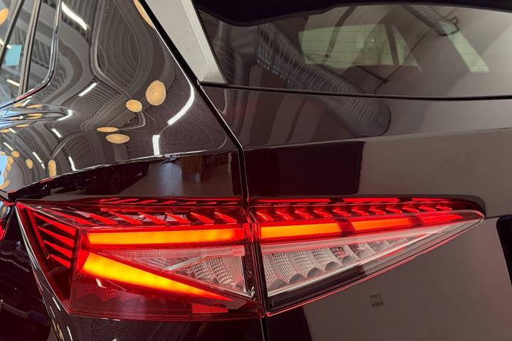 Sort Skoda Elroq fra 2026