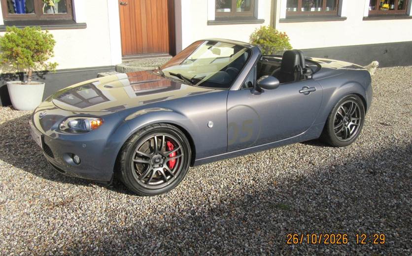 Mazda MX-5 2,0 Roadster Coupé