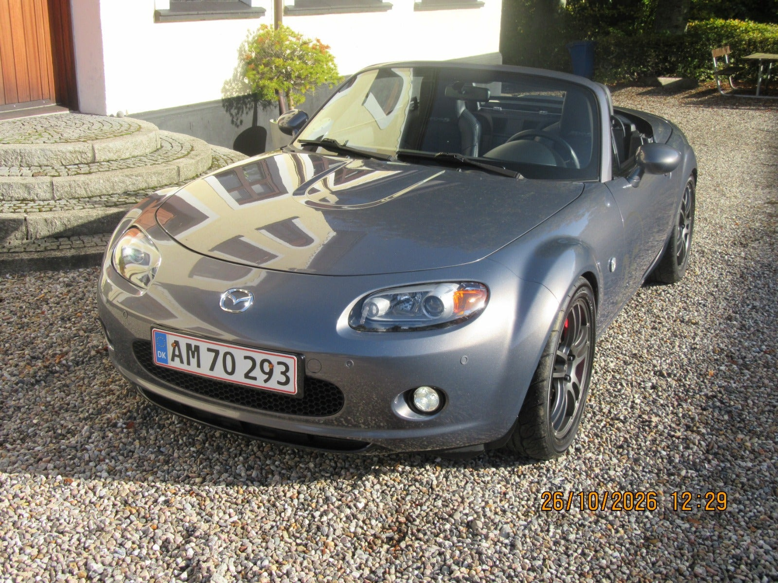 Grå Mazda MX-5 fra 2007