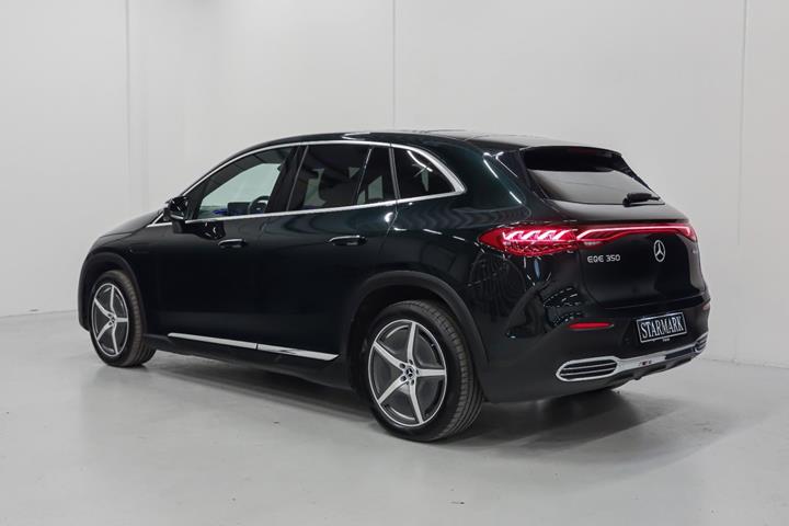 Grøn Mercedes EQE350 SUV fra 2024
