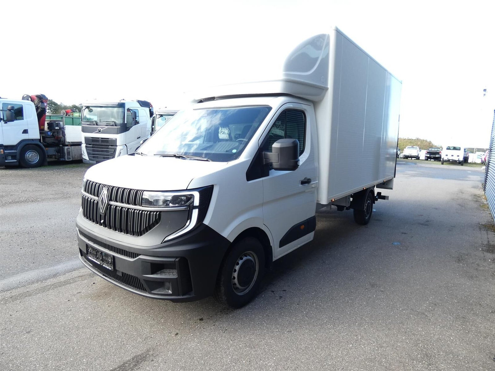 Hvid Renault Master V T35 fra 2026