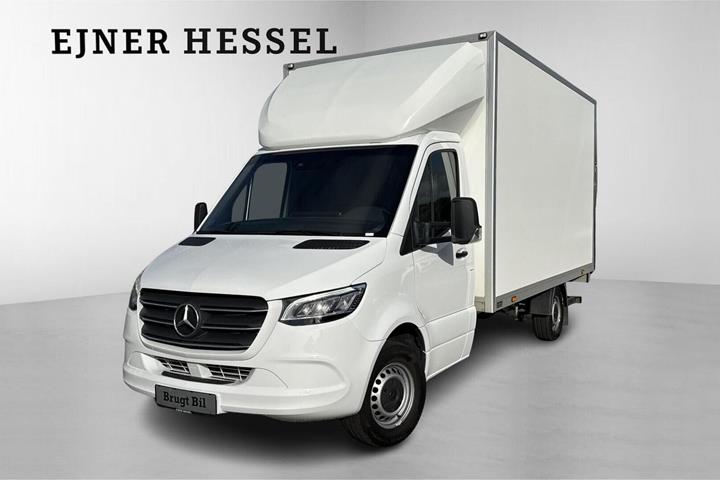 Hvid Mercedes Sprinter 317 fra 2023