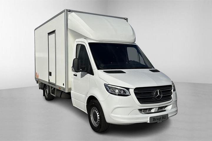 Hvid Mercedes Sprinter 317 fra 2023