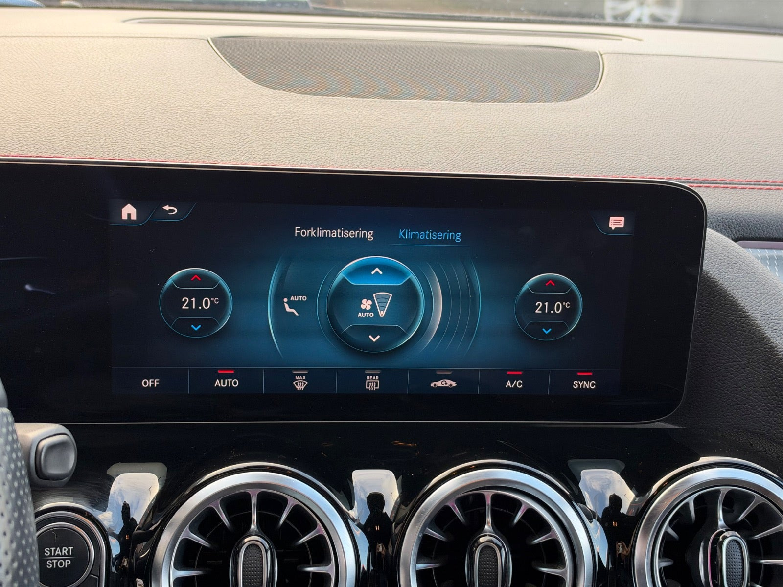Sort Mercedes EQA250+ fra 2022