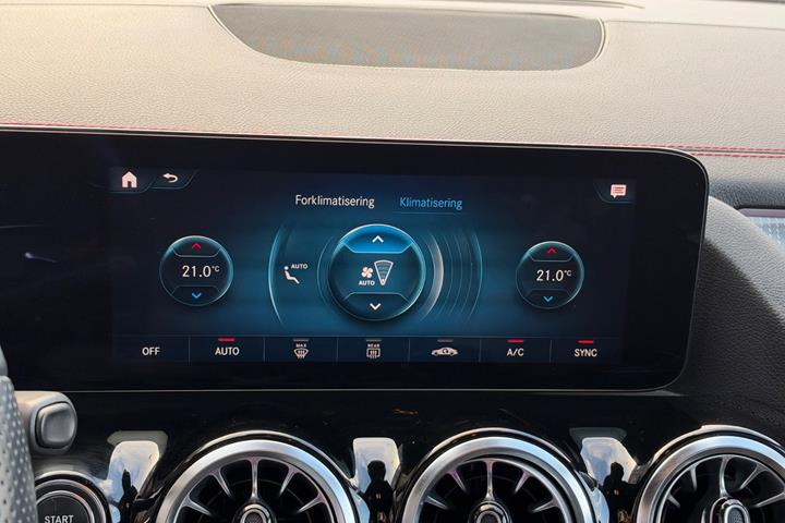 Sort Mercedes EQA250+ fra 2022