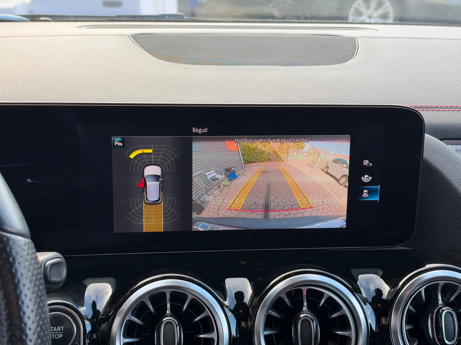 Sort Mercedes EQA250+ fra 2022