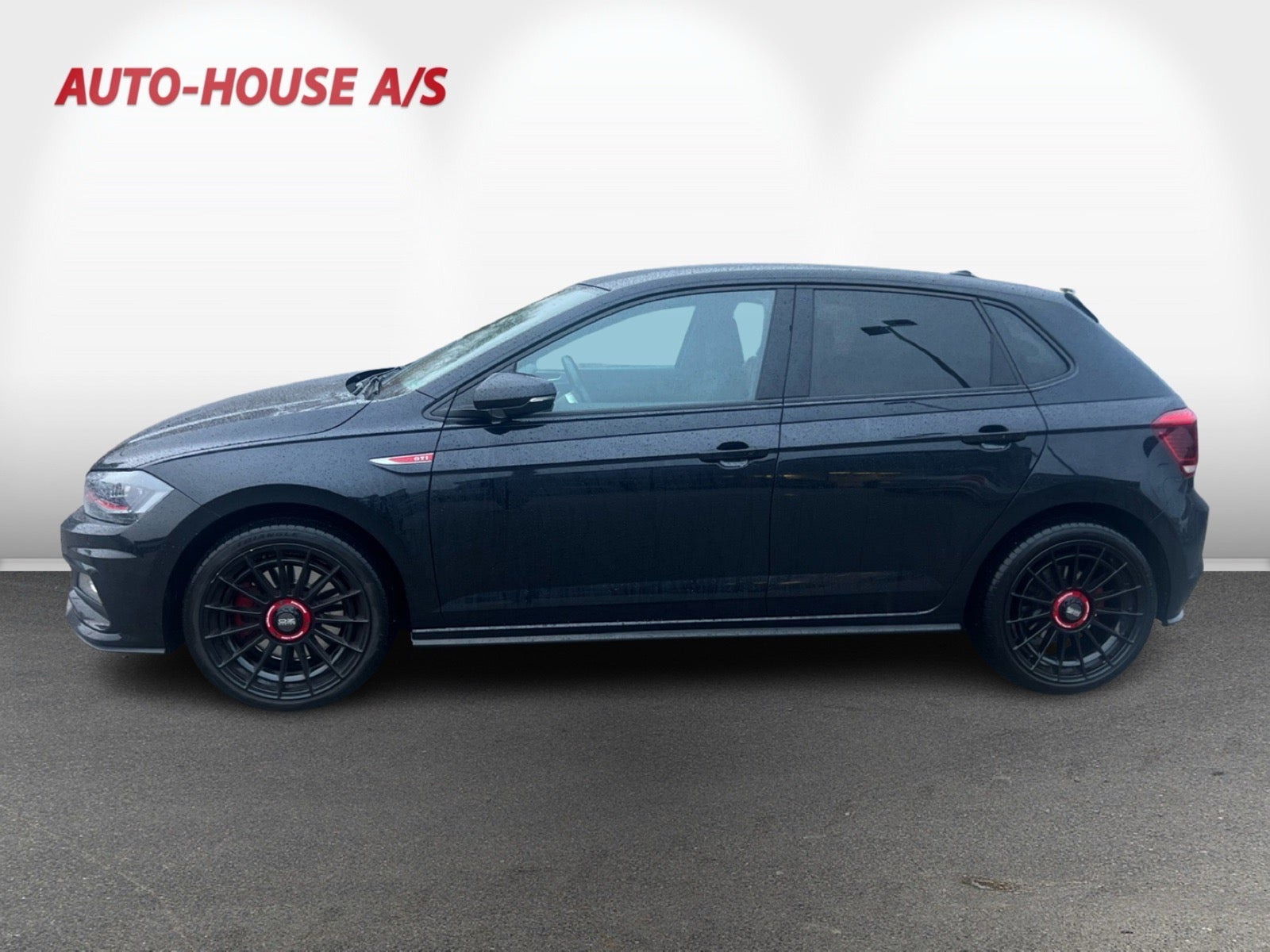 Sort VW Polo fra 2019