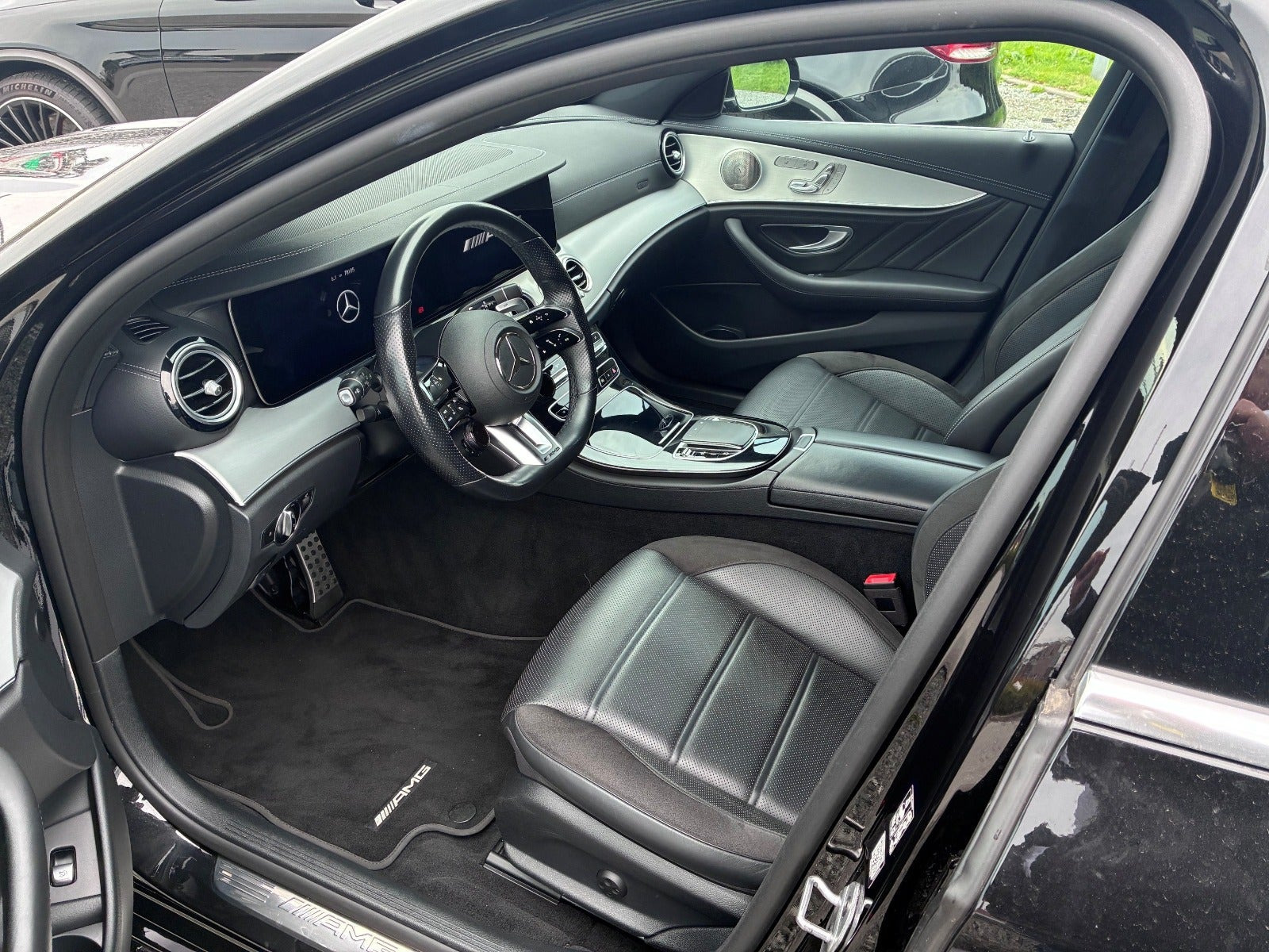 Sort Mercedes E53 fra 2022