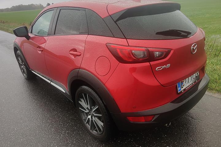 Rød Mazda CX-3 fra 2016