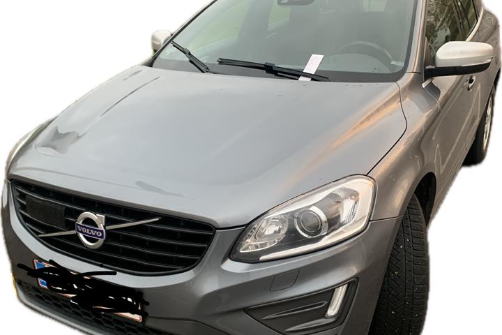 Grå Volvo XC60 fra 2017