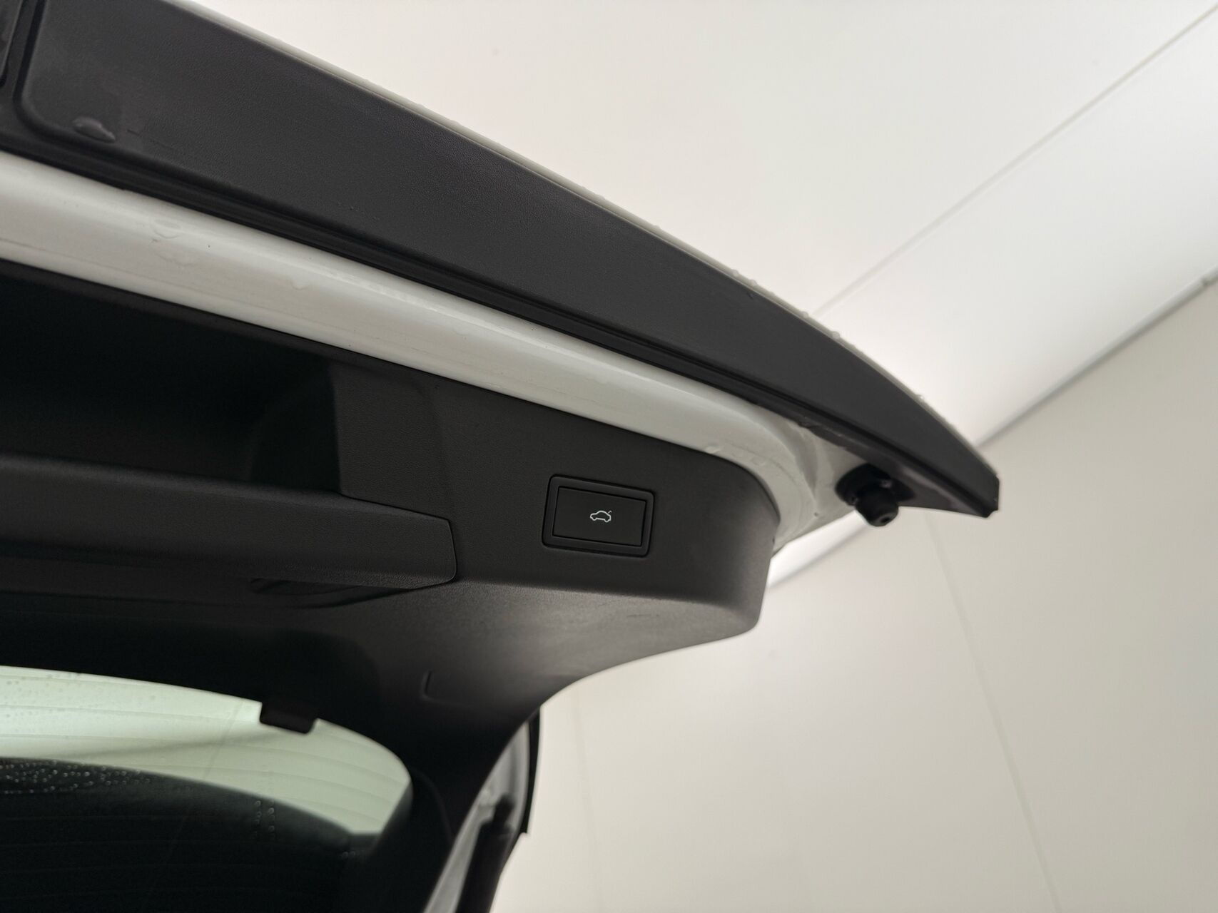 Hvid VW ID.4 fra 2023