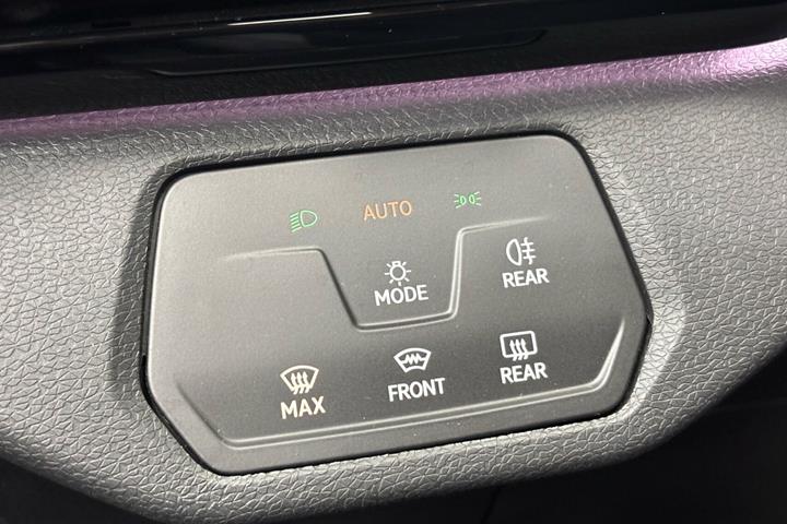 Blå VW ID.4 fra 2023