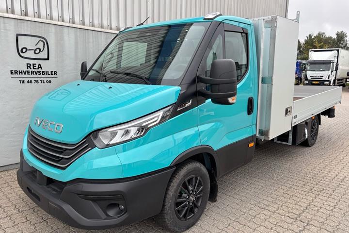 Blå Iveco Daily fra 2026