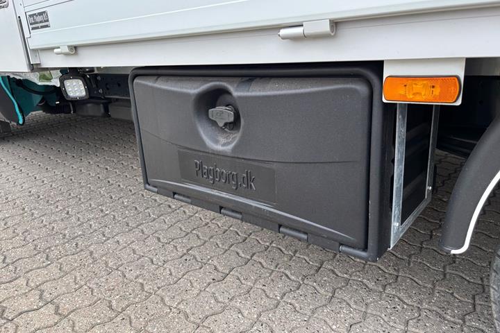 Blå Iveco Daily fra 2026