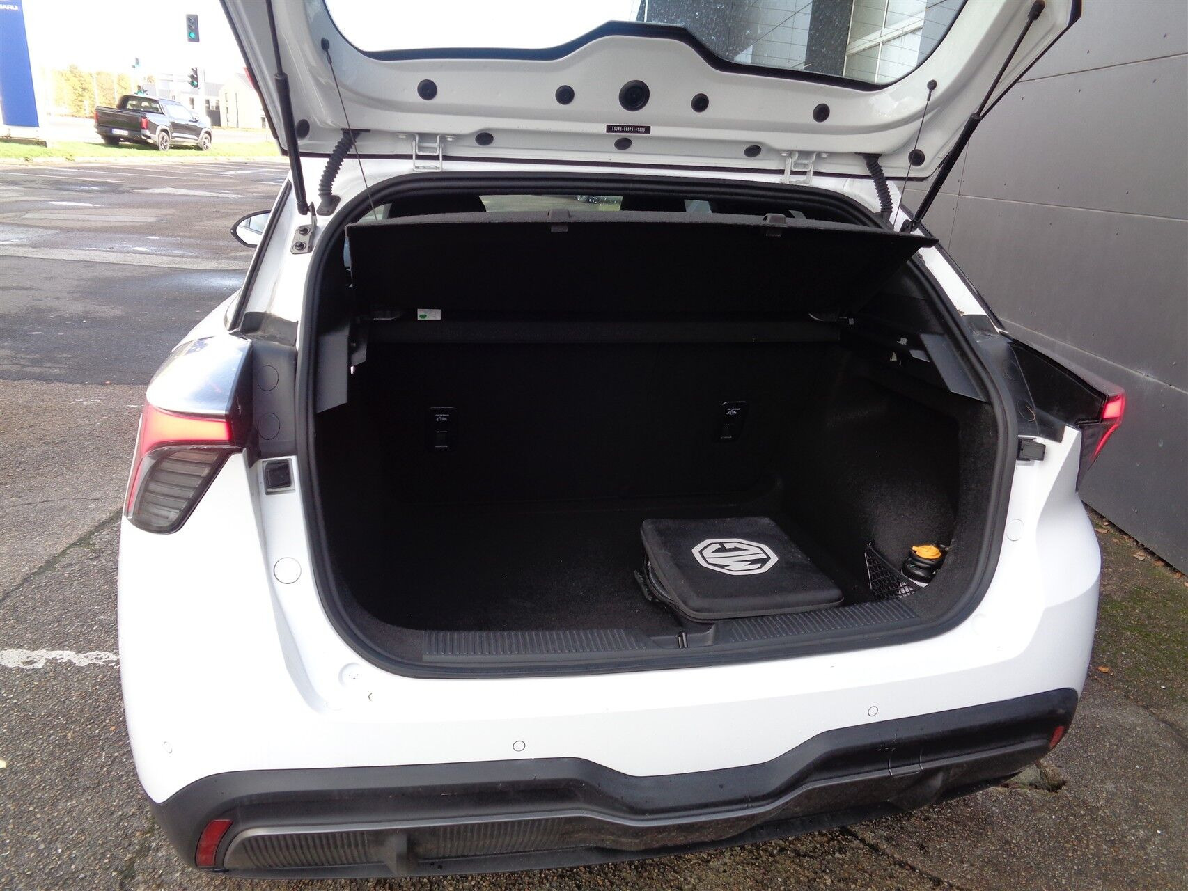 Hvid MG MG4 Electric fra 2023