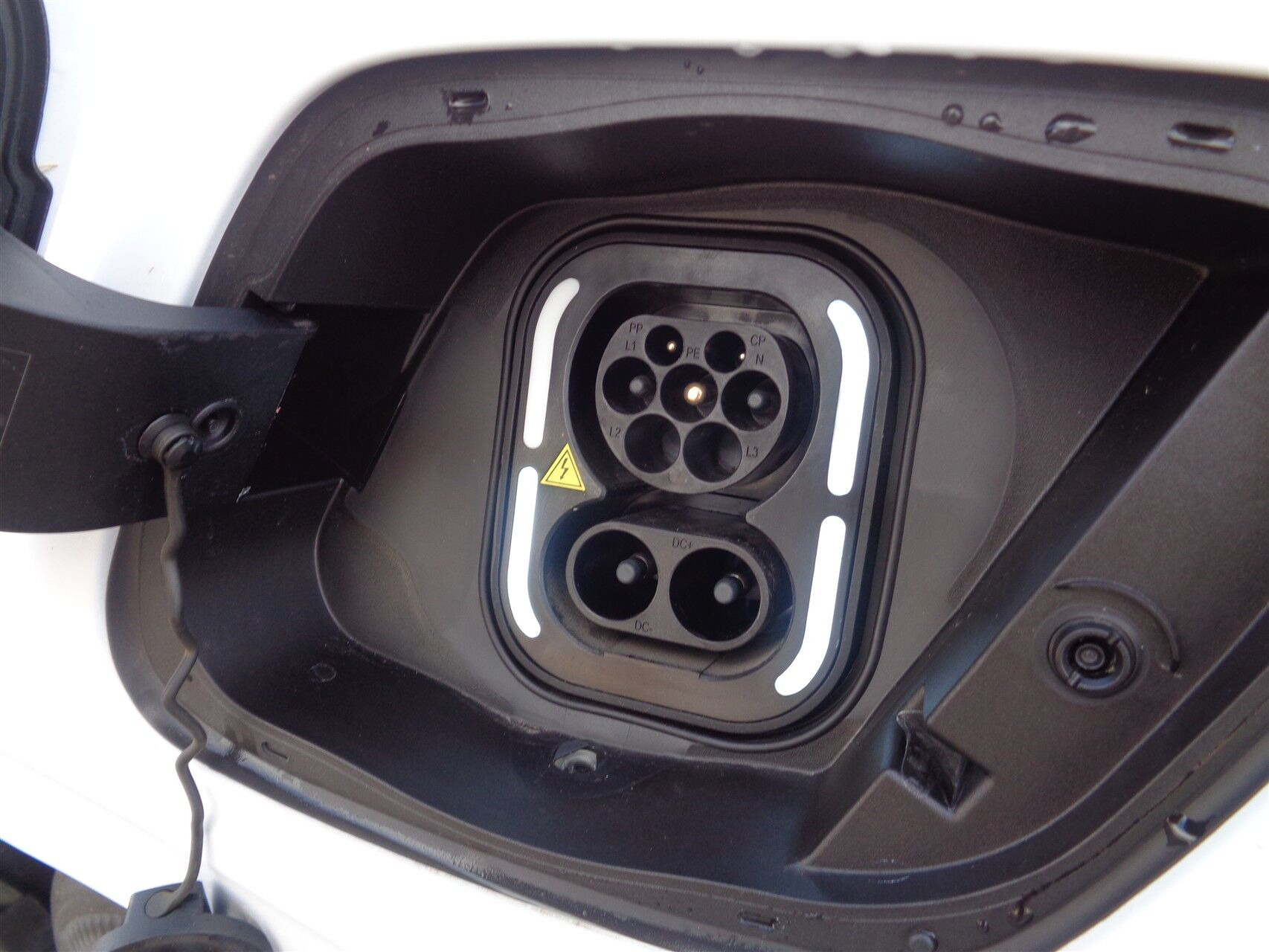 Hvid MG MG4 Electric fra 2023