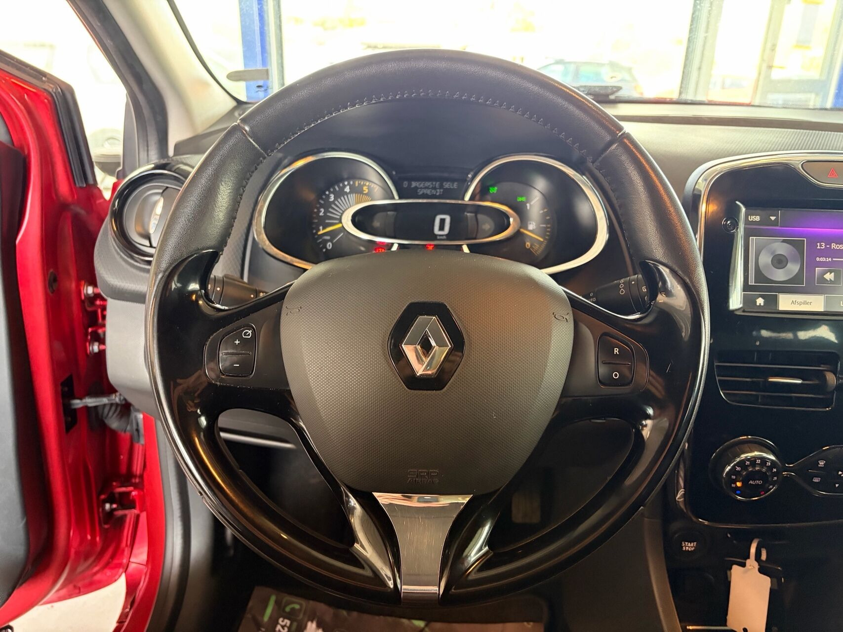 undefined Renault Clio fra 2014