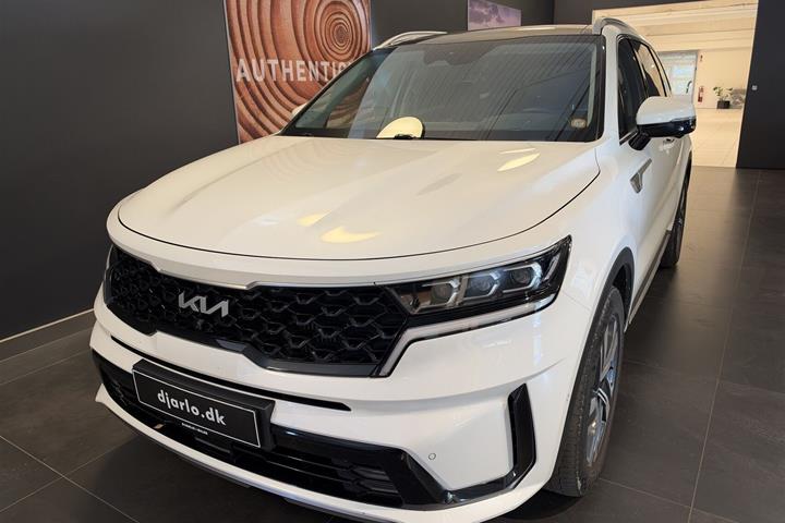 Hvid Kia Sorento fra 2022