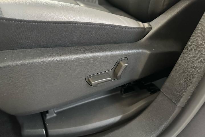 Grå Citroën C5 Aircross fra 2021