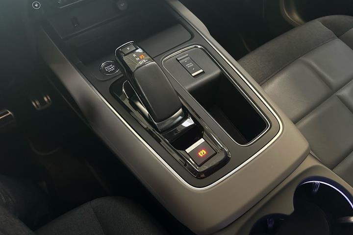 Grå Citroën C5 Aircross fra 2021