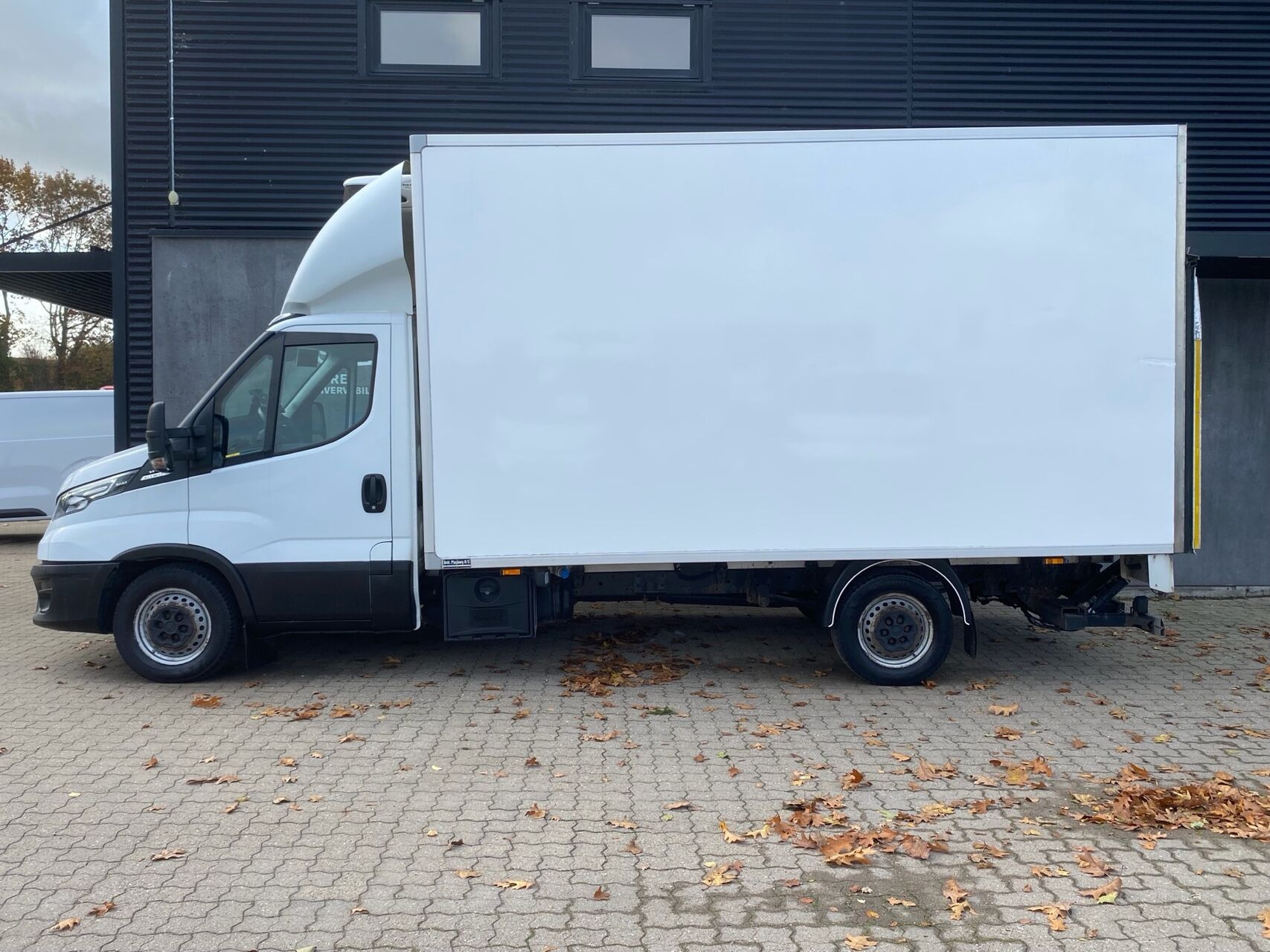 Hvid Iveco Daily fra 2020