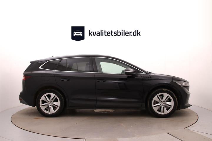 Sort Skoda Enyaq fra 2022