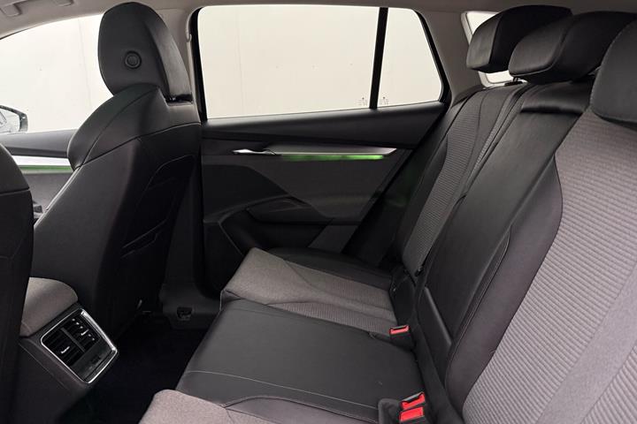 Sort Skoda Enyaq fra 2022