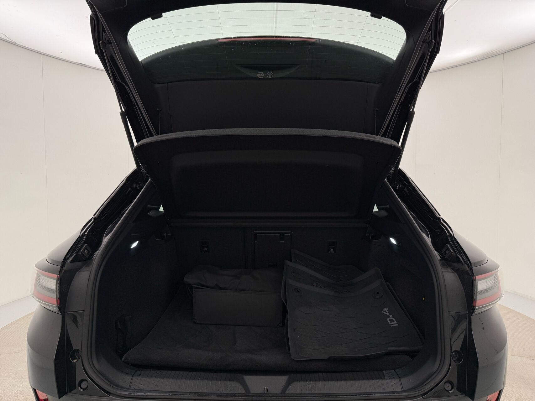 Sort VW ID.4 fra 2023