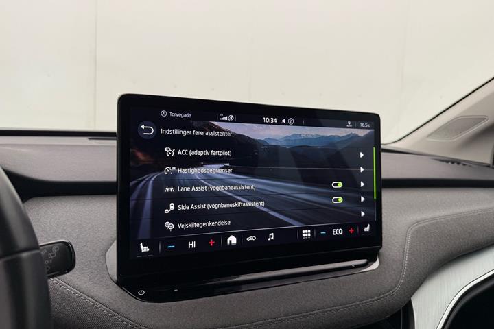 Grå Skoda Enyaq fra 2022