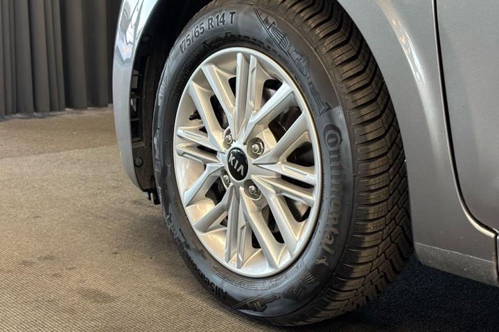 Sølv Kia Picanto fra 2021