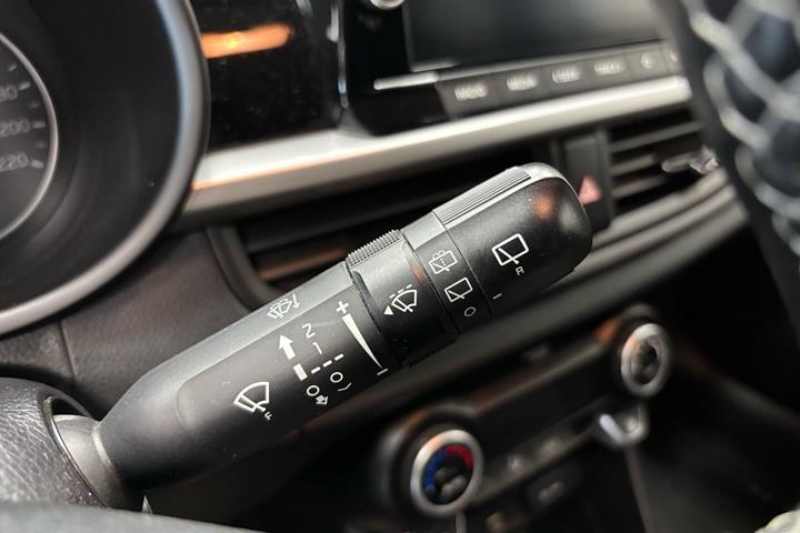 Sølv Kia Picanto fra 2021