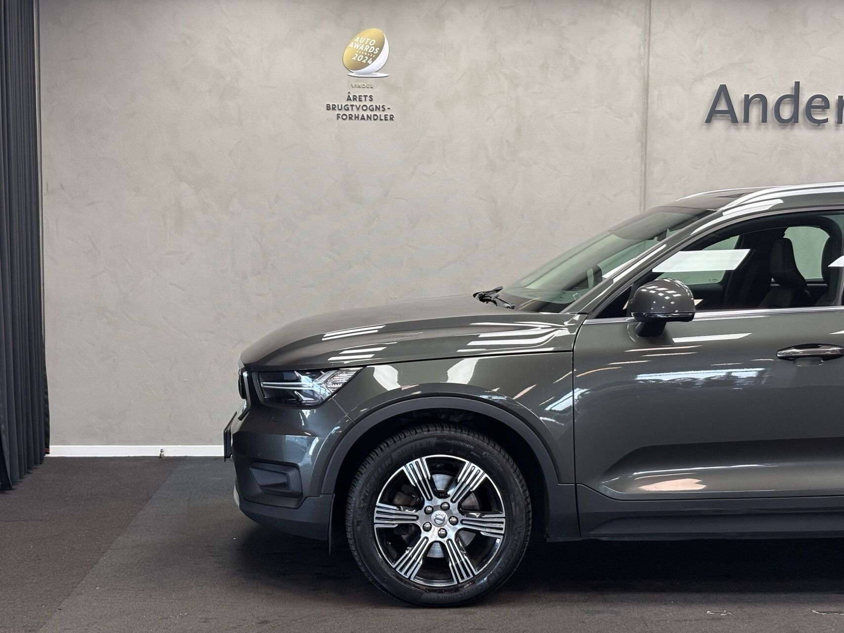 Grøn Volvo XC40 fra 2018