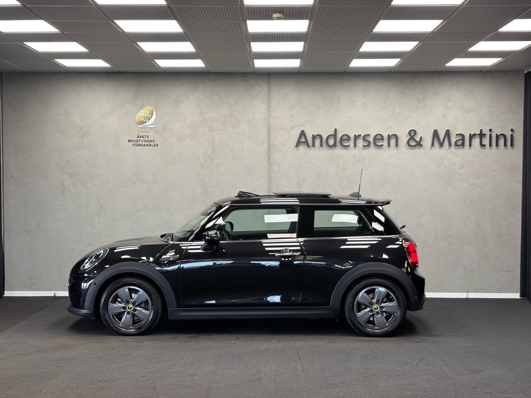 Sort Mini Cooper fra 2023