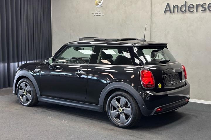 Sort Mini Cooper fra 2023