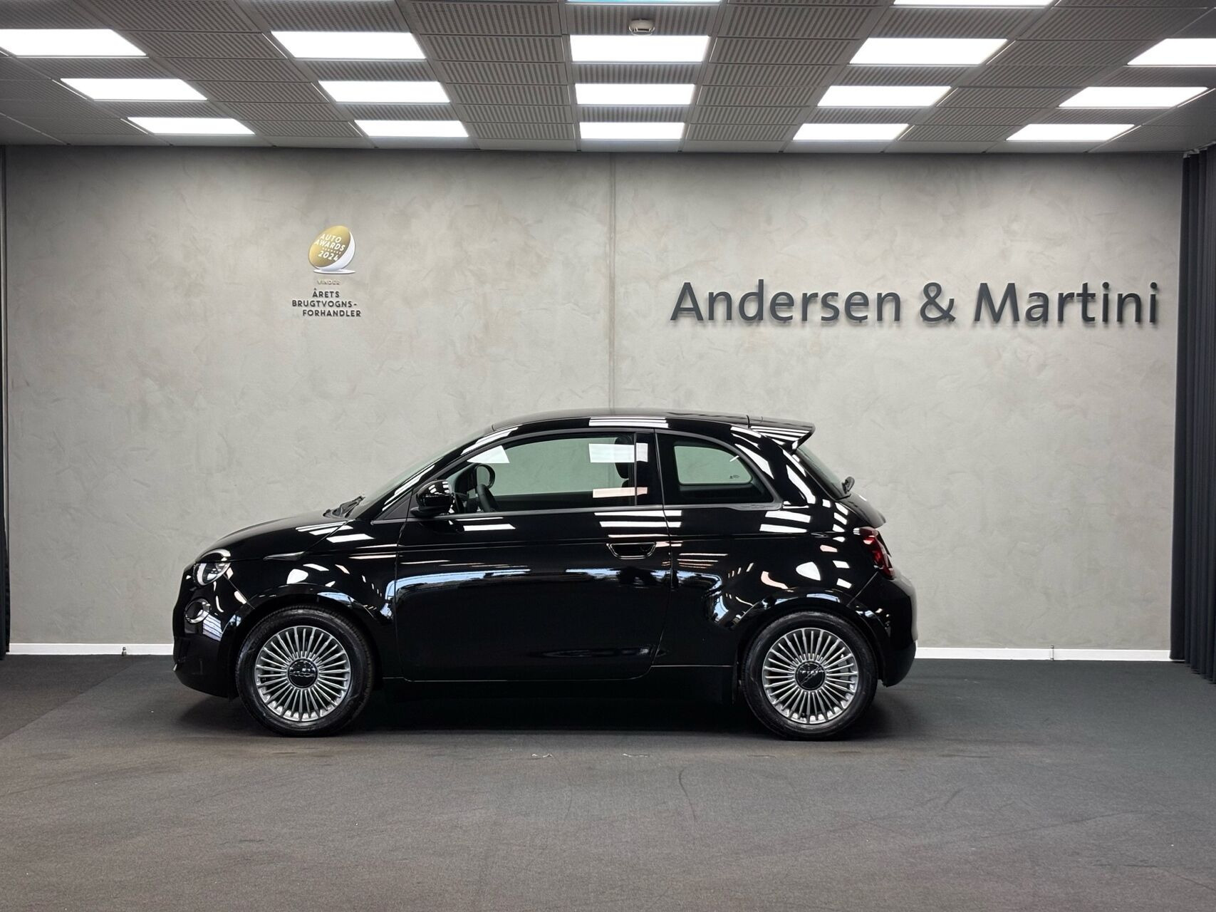 Sort Fiat 500e fra 2023