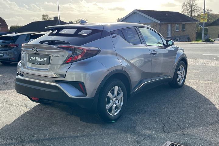 undefined Toyota C-HR fra 2018