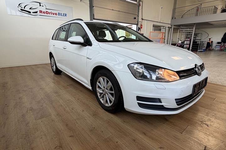 Hvid VW Golf fra 2014