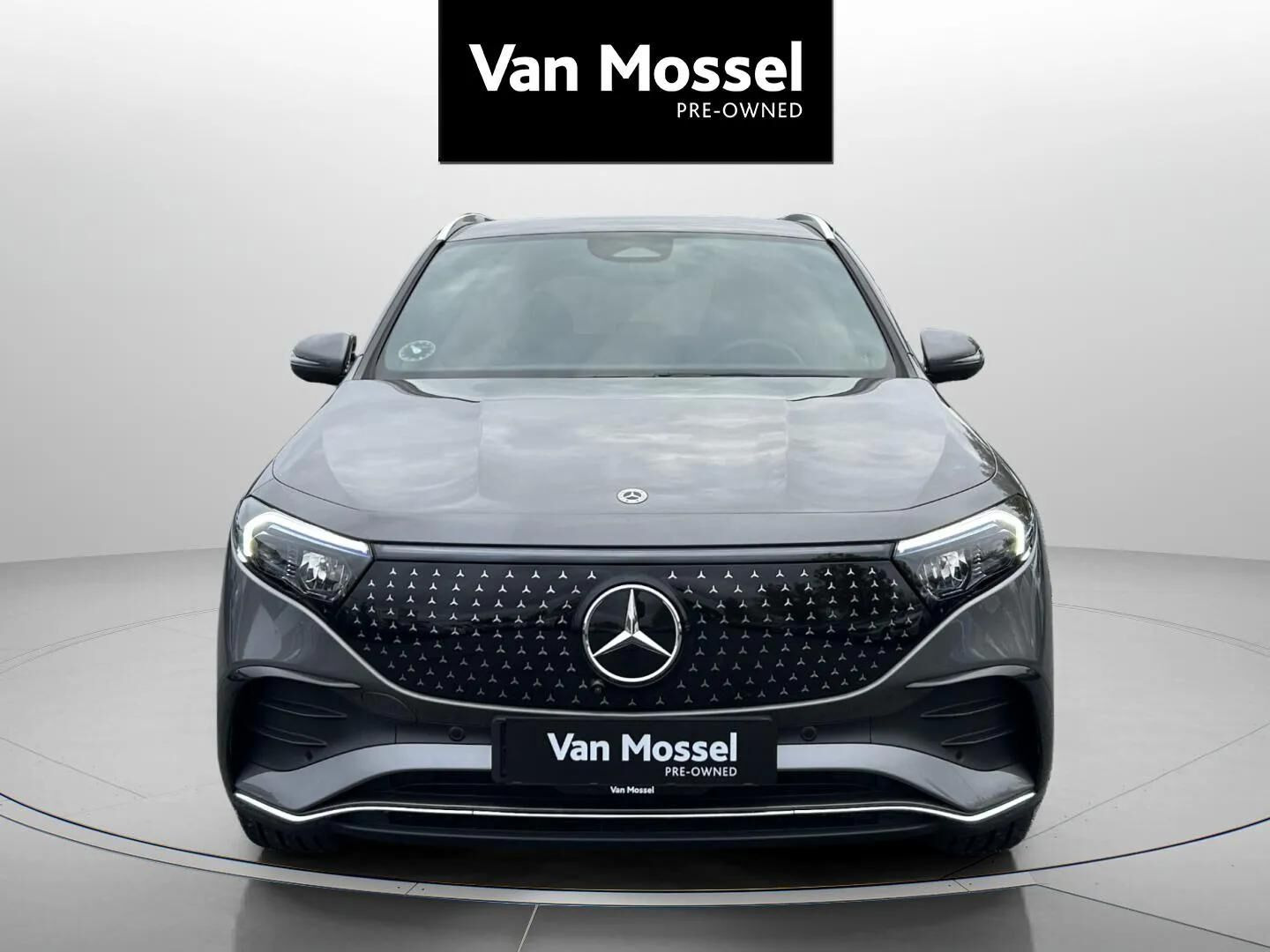 Grå Mercedes EQA250+ fra 2026