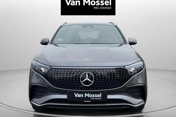 Grå Mercedes EQA250+ fra 2026