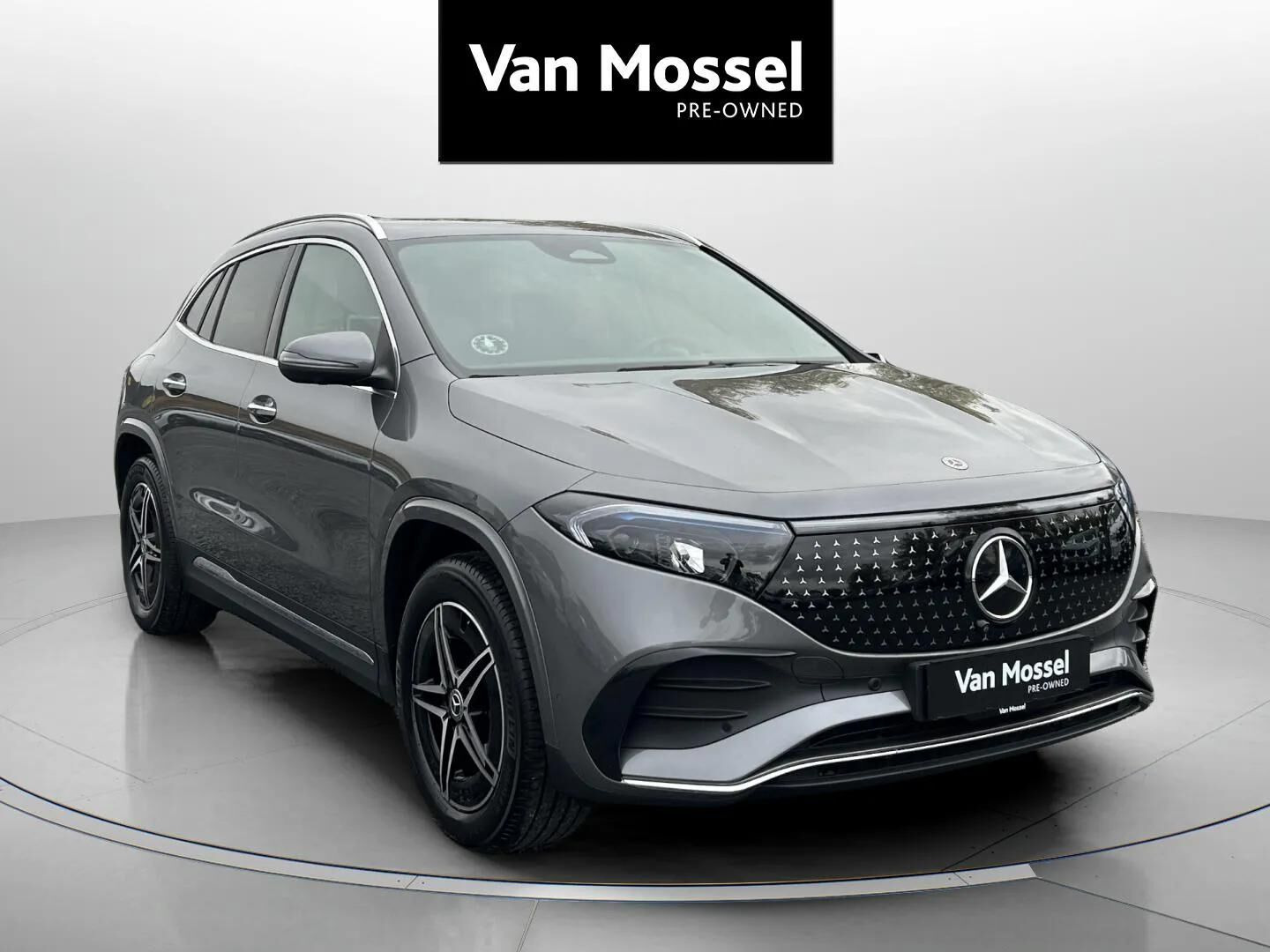 Grå Mercedes EQA250+ fra 2026