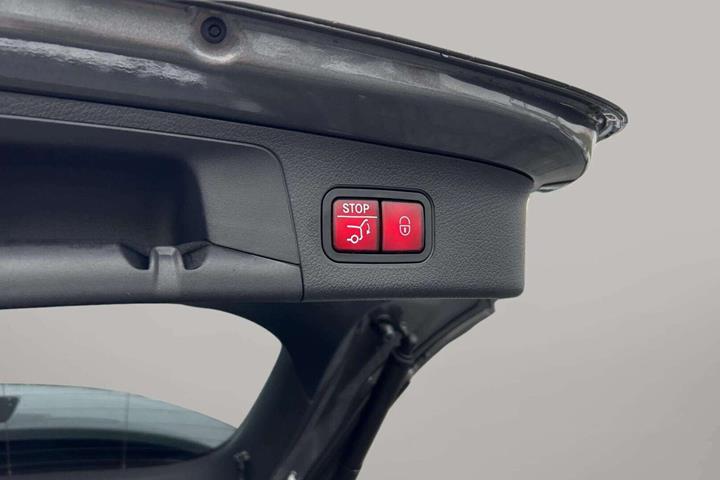 Grå Mercedes EQA250+ fra 2026