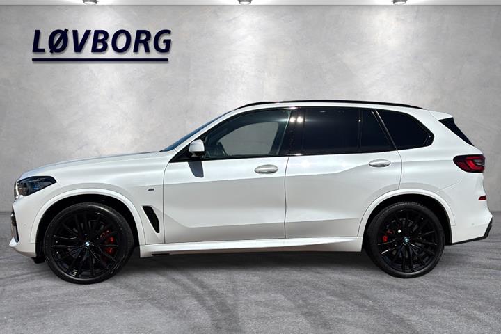 Hvid BMW X5 fra 2021