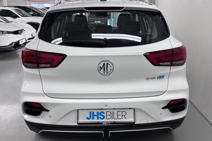 Hvid MG ZS fra 2022